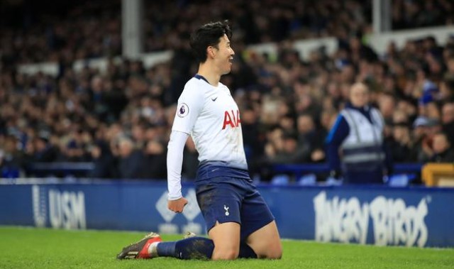  孙兴慜世界波破门，热刺绝平曼城保留争冠希望  