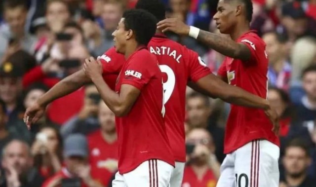  伯恩利主场雨战逼平切尔西，防守反击战术奏效  