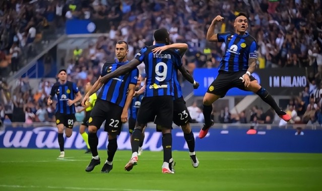  AC米兰德比战绝杀同城死敌取关键三分  