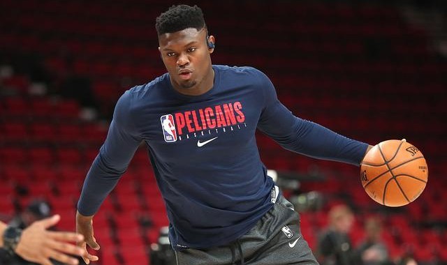  鹈鹕状元锡安遭遇左膝扭伤  