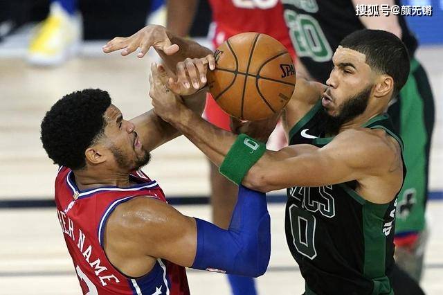  塔图姆单场10三分刷新队史纪录  