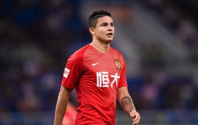  图赫尔新阵渐入佳境，德甲战术革新引发热议  